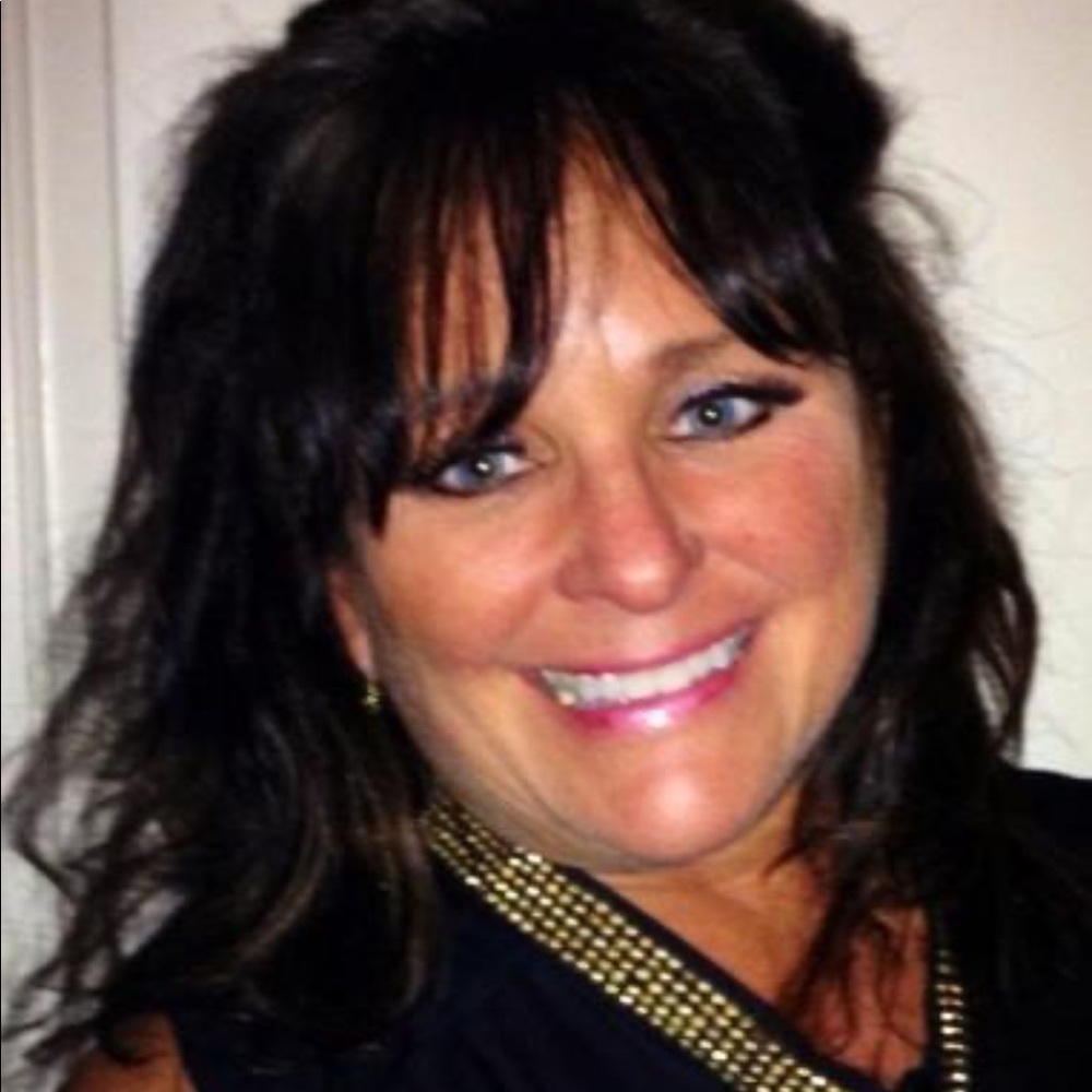 Meet your Posher, Teresa